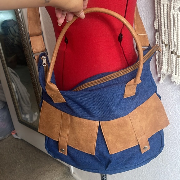 Blue Crossbody bag Messenger bag - Picture 3 of 11